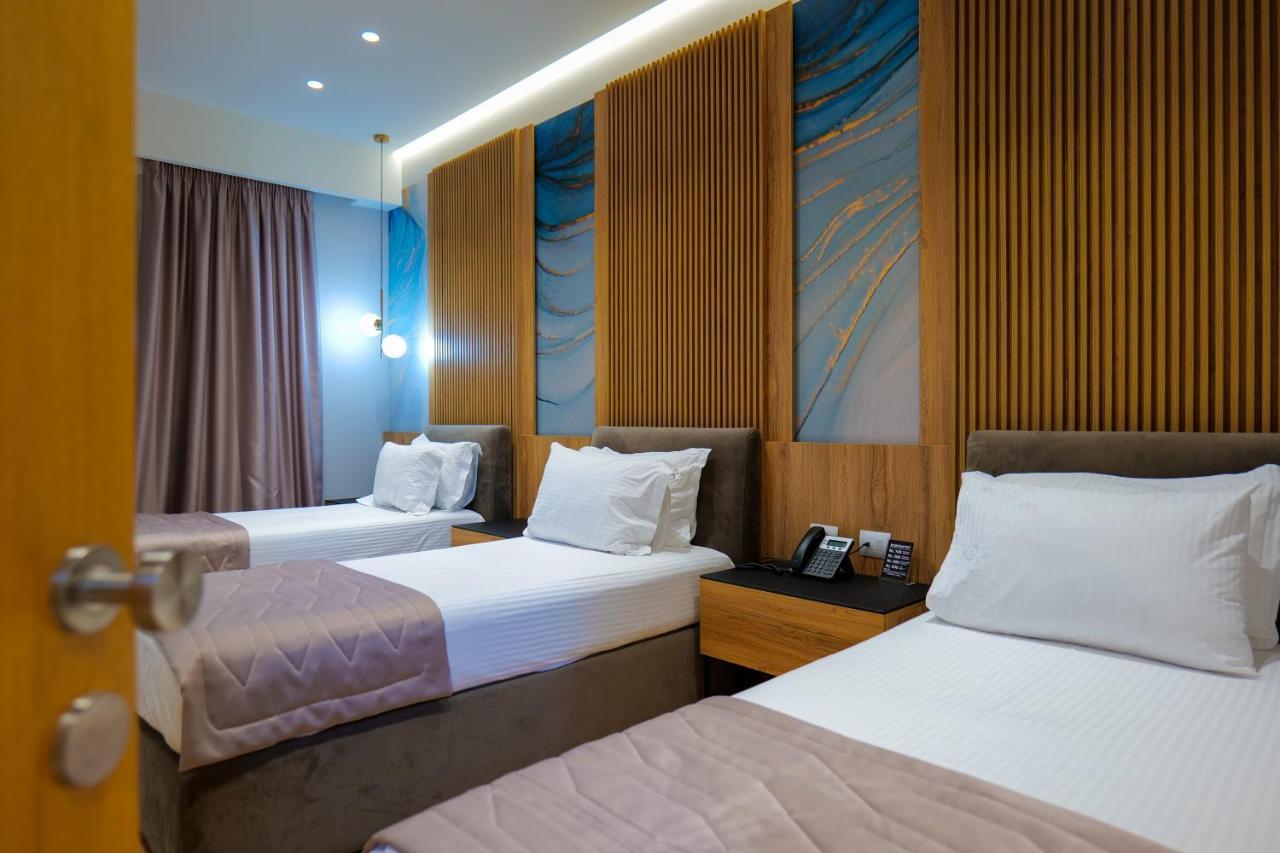 Hotel Lord Tirana